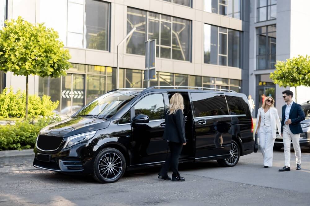van transfers melbourne airport